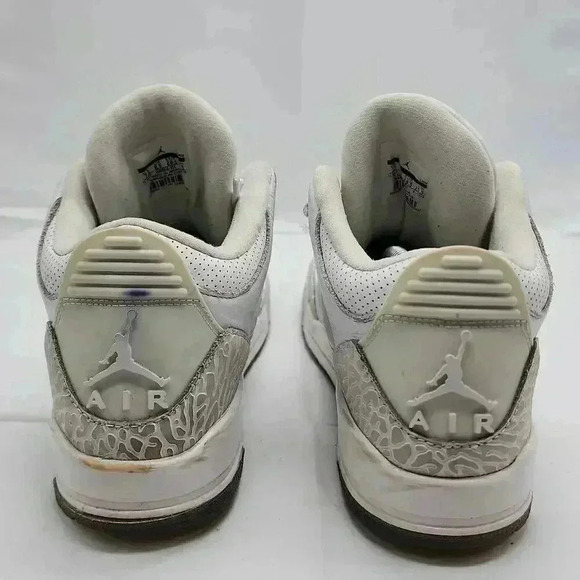 Nike Air Jordan Men's Leather 3 Retro 2018 Sneakers Shoes Triple White Size 7.5 - Picture 6 of 11